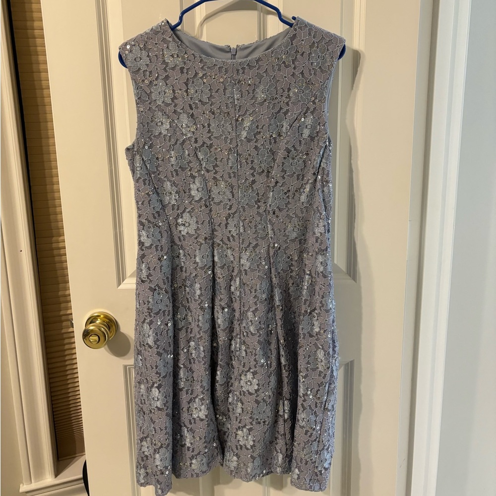Studio One, Silver with light purple flowery lace, Size 14